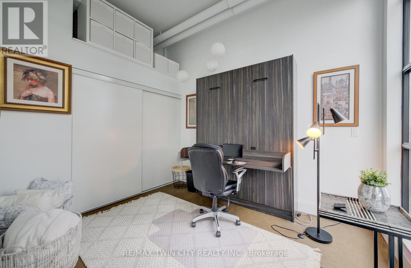 608 - 410 King Street W, Kitchener, Ontario  N2G 1C3 - Photo 18 - X12486481