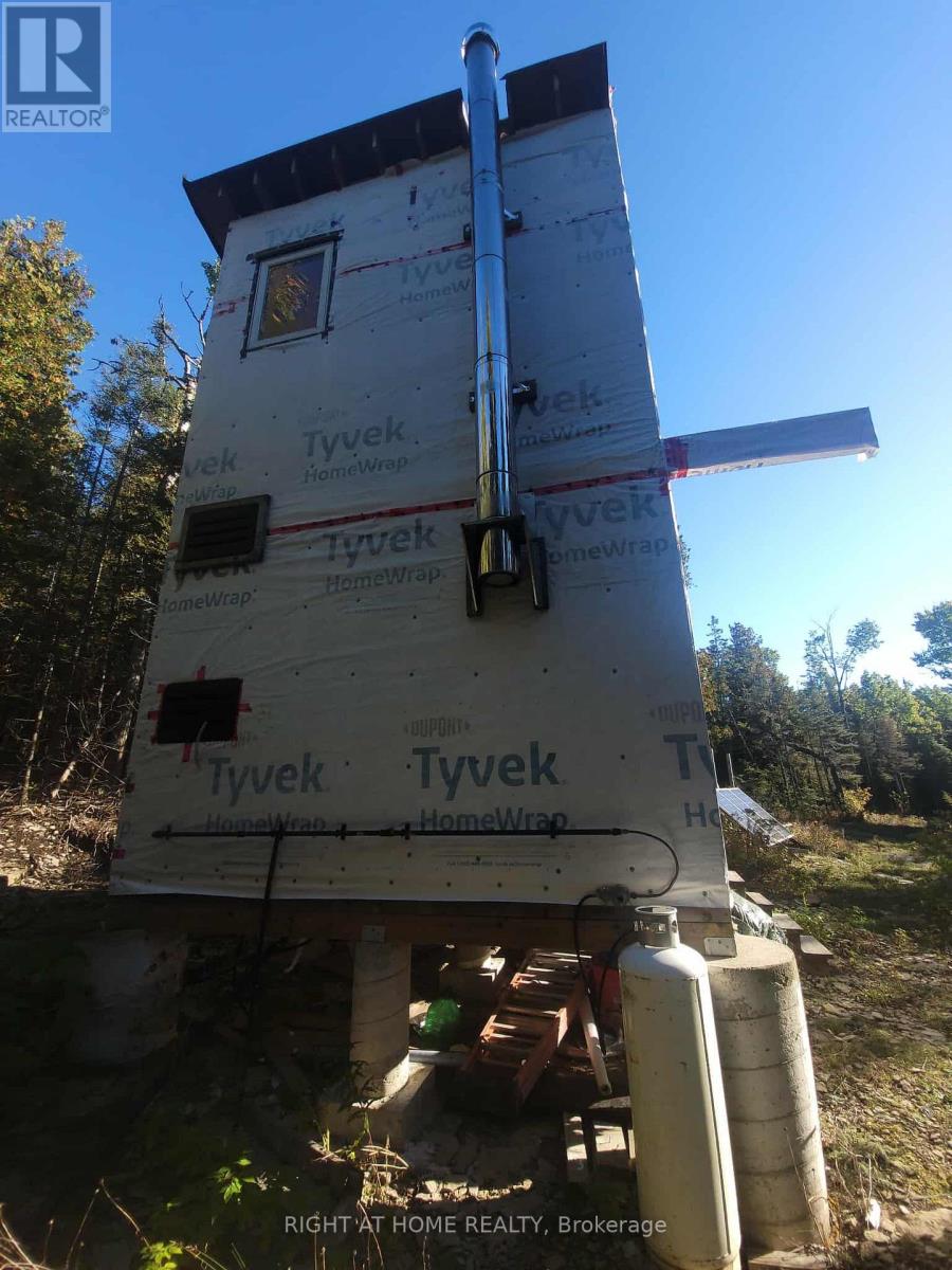 94 Dr. Mclay Drive, Assiginack, Ontario  P0P 1Z0 - Photo 12 - X12486500