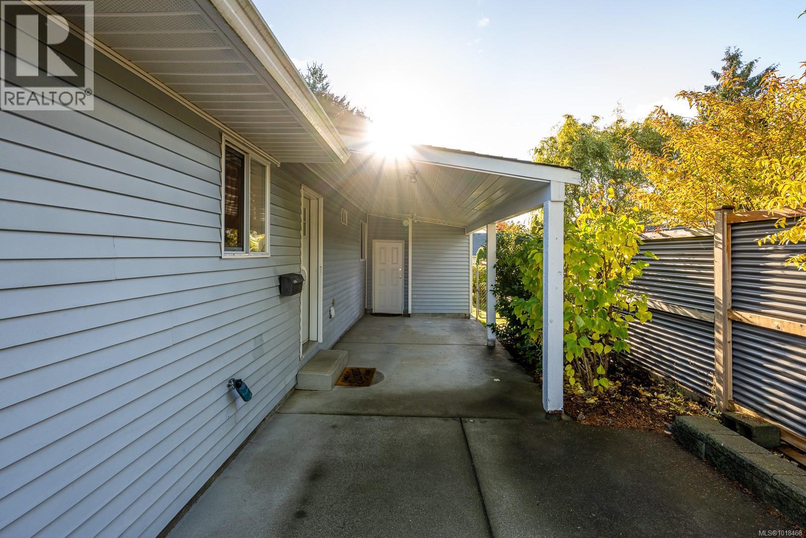 2361 6th St E, Courtenay, British Columbia  V9N 7T8 - Photo 33 - 1018468