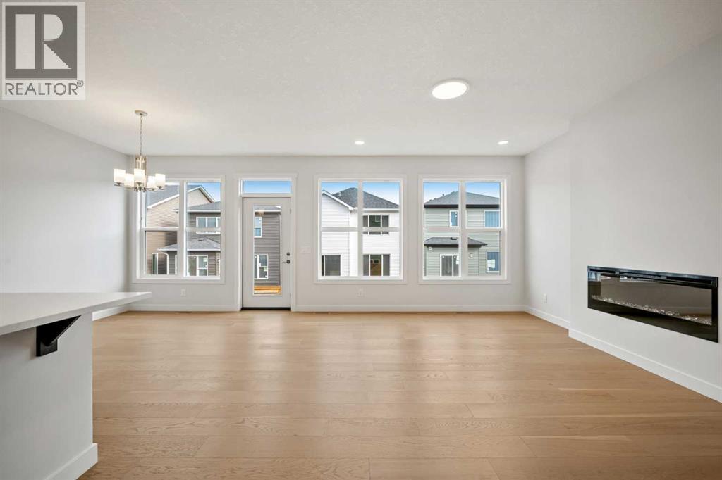 72 Amblefield Grove Nw, Calgary, Alberta  T3P 2B8 - Photo 4 - A2263229