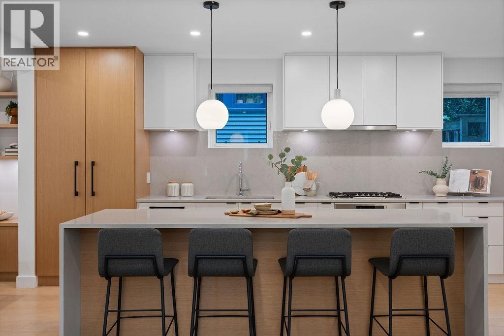 466 E 37TH AVENUE, Vancouver, British Columbia