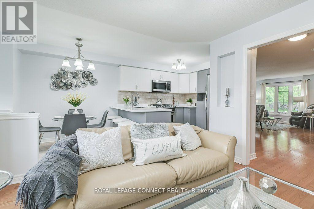 12 Harry Blaylock Drive, Markham, Ontario  L6E 1W7 - Photo 13 - N12432594