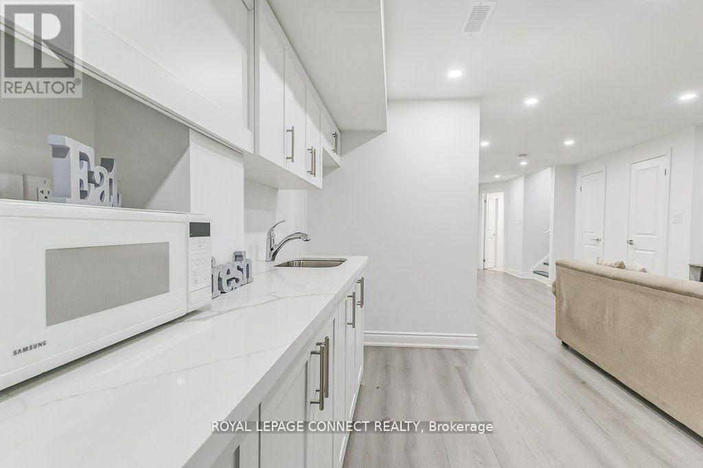 12 Harry Blaylock Drive, Markham, Ontario  L6E 1W7 - Photo 32 - N12432594