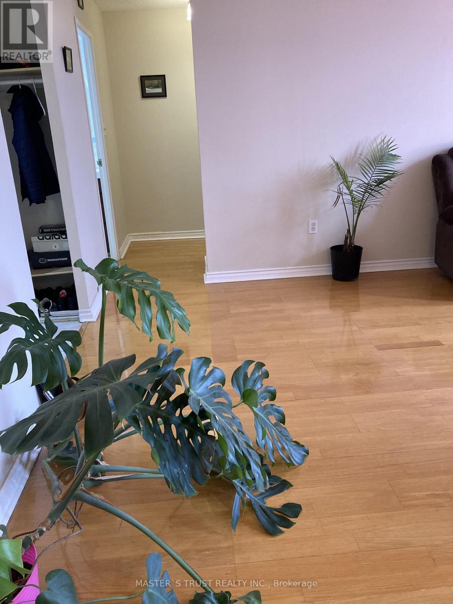 707 - 335 Driftwood Avenue, Toronto, Ontario  M3N 2P3 - Photo 7 - W12486483