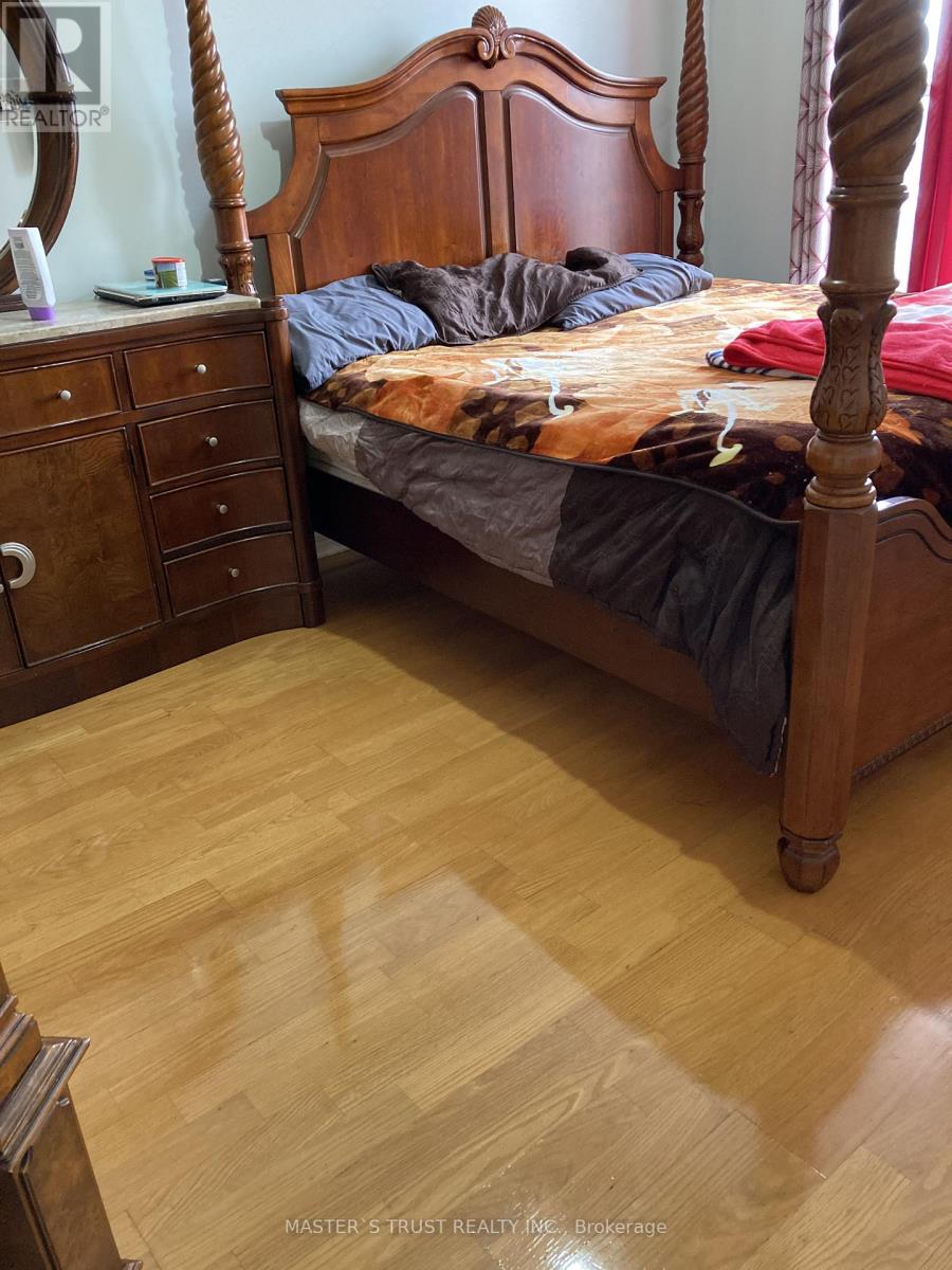 707 - 335 Driftwood Avenue, Toronto, Ontario  M3N 2P3 - Photo 14 - W12486483