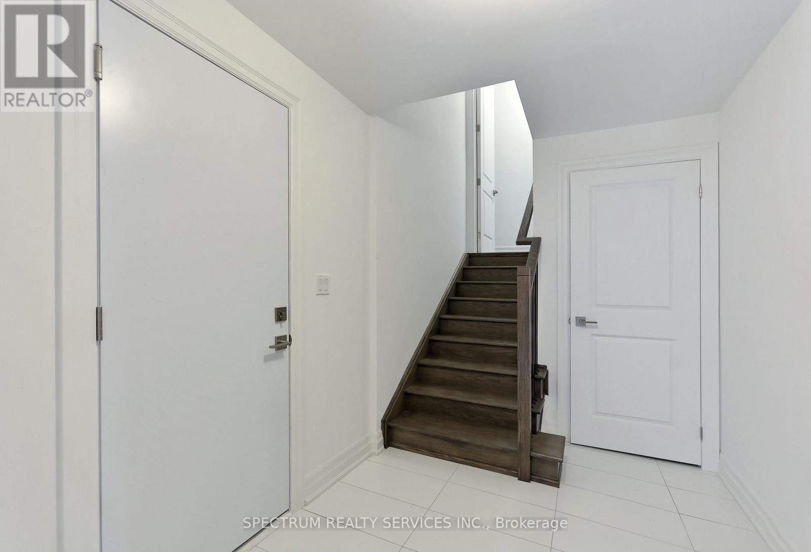 19 Swamp Sparrow Court, Caledon, Ontario  L7C 4M7 - Photo 42 - W12336321