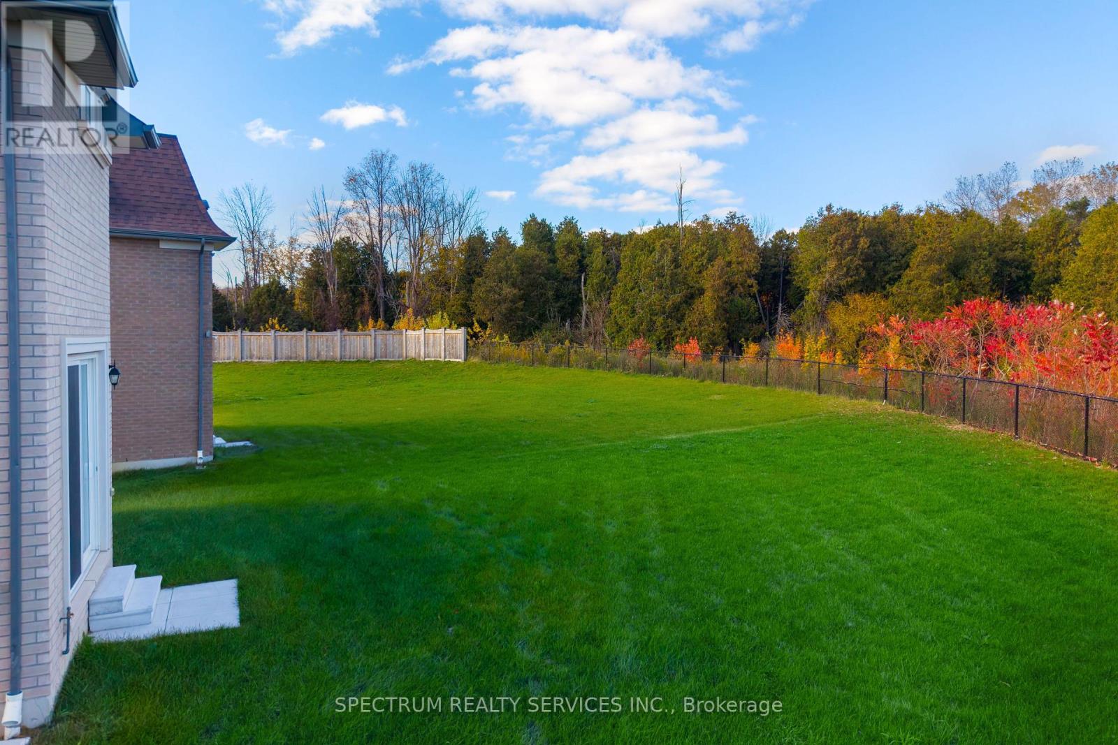 19 Swamp Sparrow Court, Caledon, Ontario  L7C 4M7 - Photo 46 - W12336321