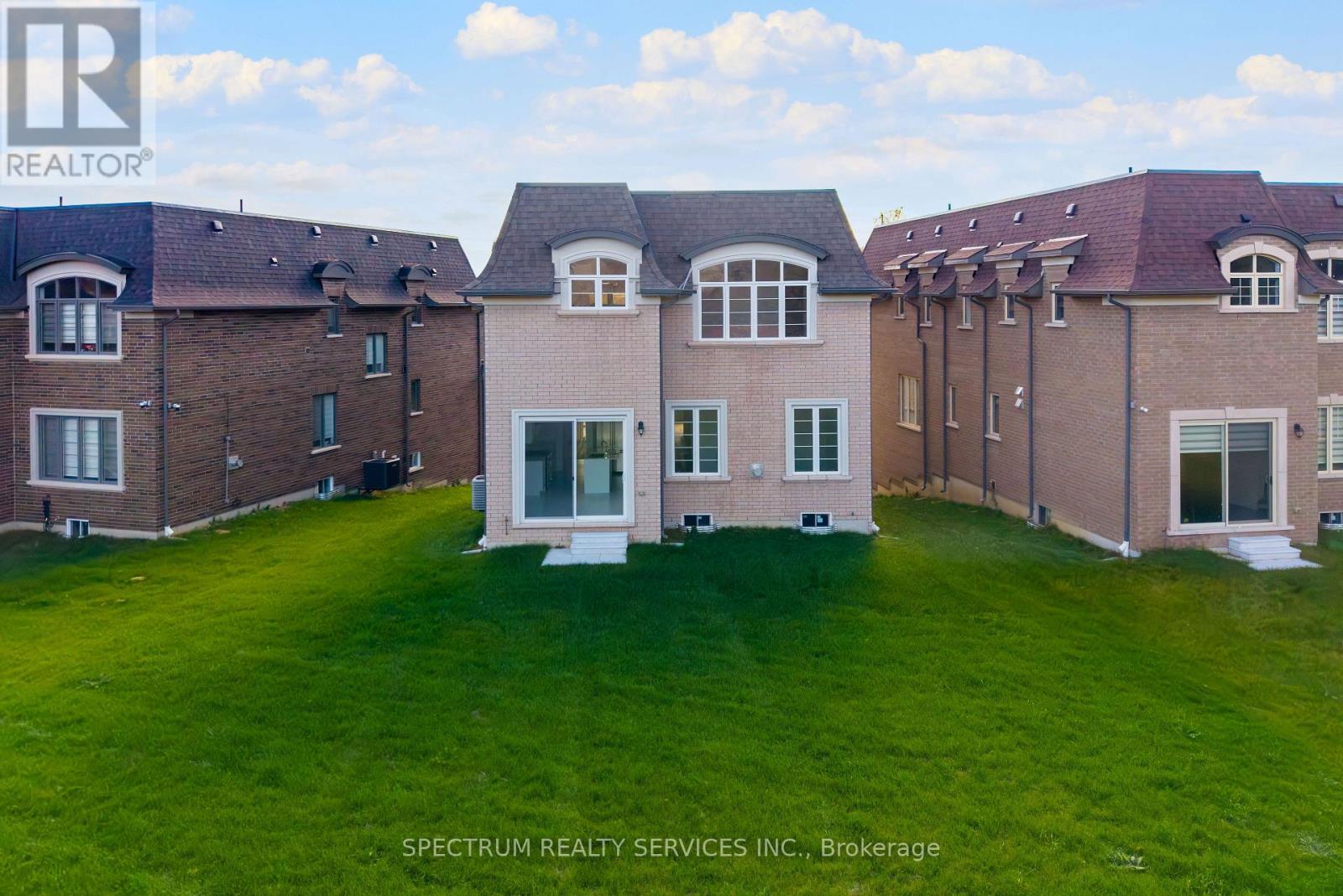 19 Swamp Sparrow Court, Caledon, Ontario  L7C 4M7 - Photo 44 - W12336321