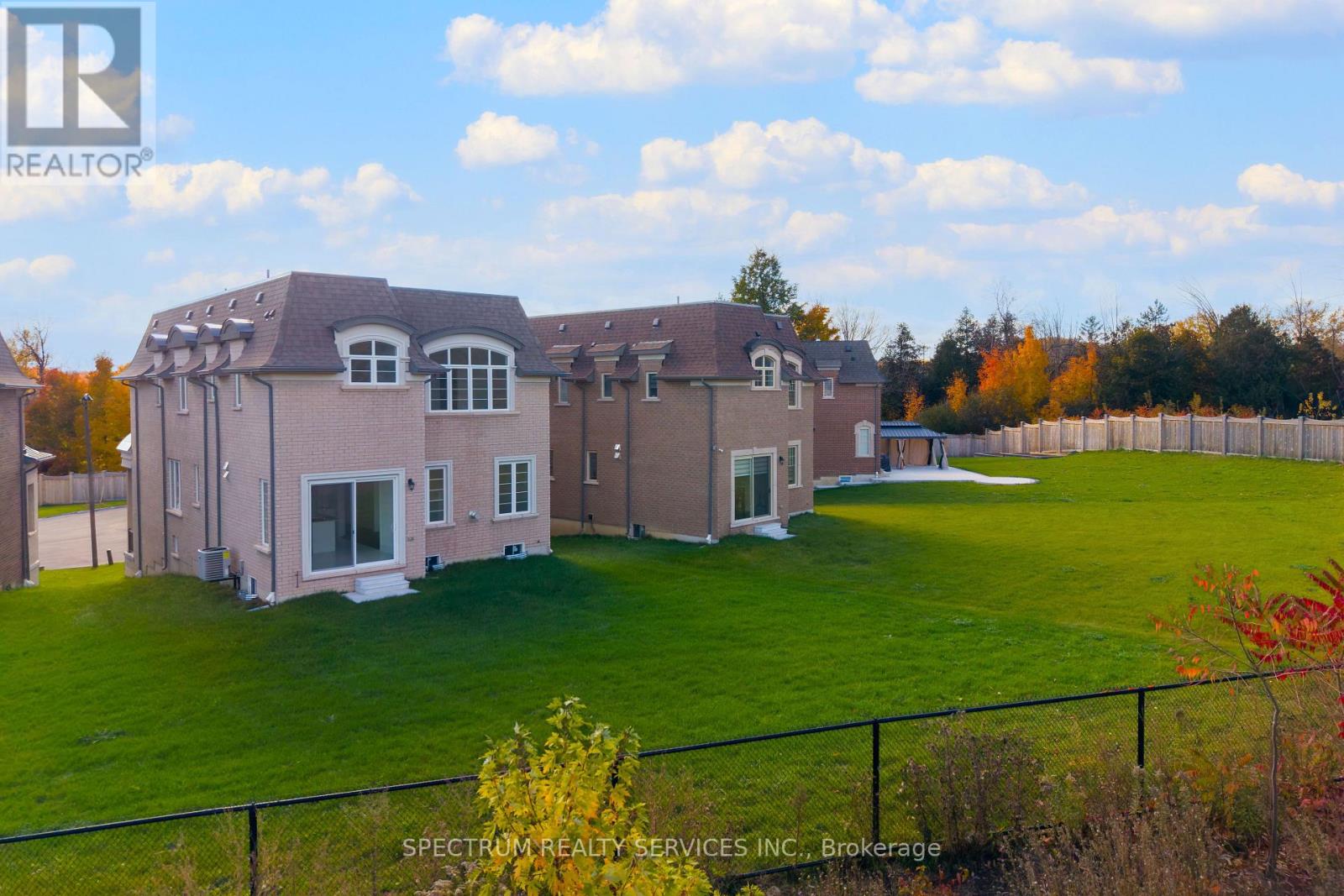 19 Swamp Sparrow Court, Caledon, Ontario  L7C 4M7 - Photo 47 - W12336321