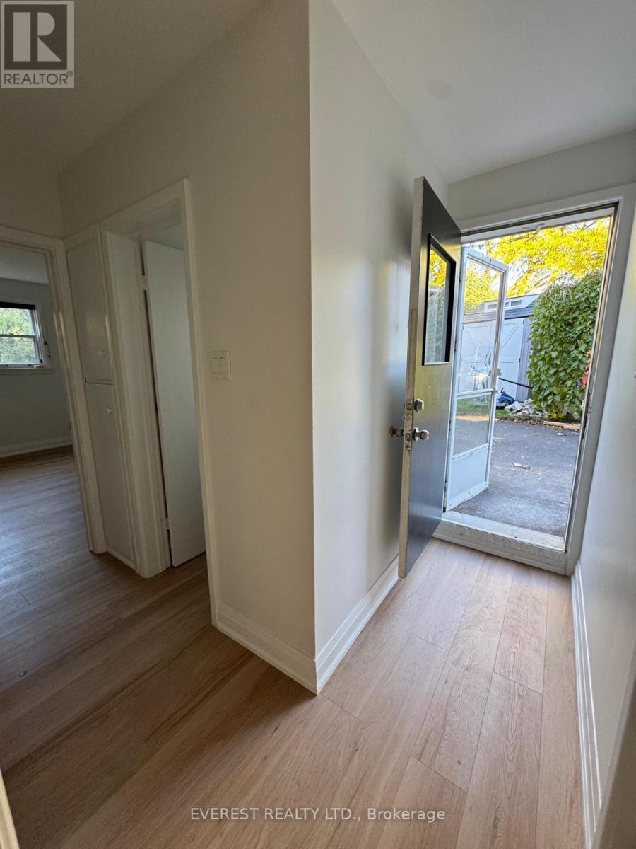 54 Shrewsbury Square, Toronto, Ontario  M1T 1L2 - Photo 4 - E12486522