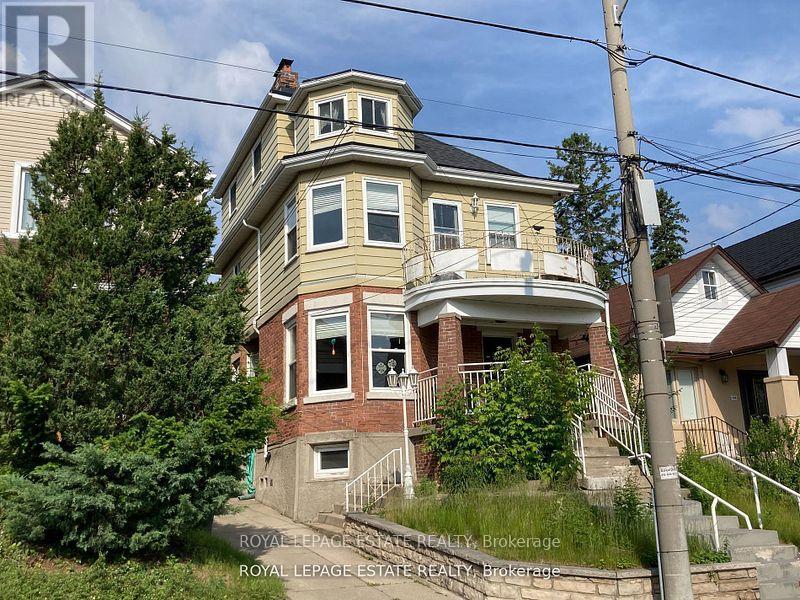 5 - 142 Westlake Avenue, Toronto, Ontario  M4C 4R9 - Photo 10 - E12486529