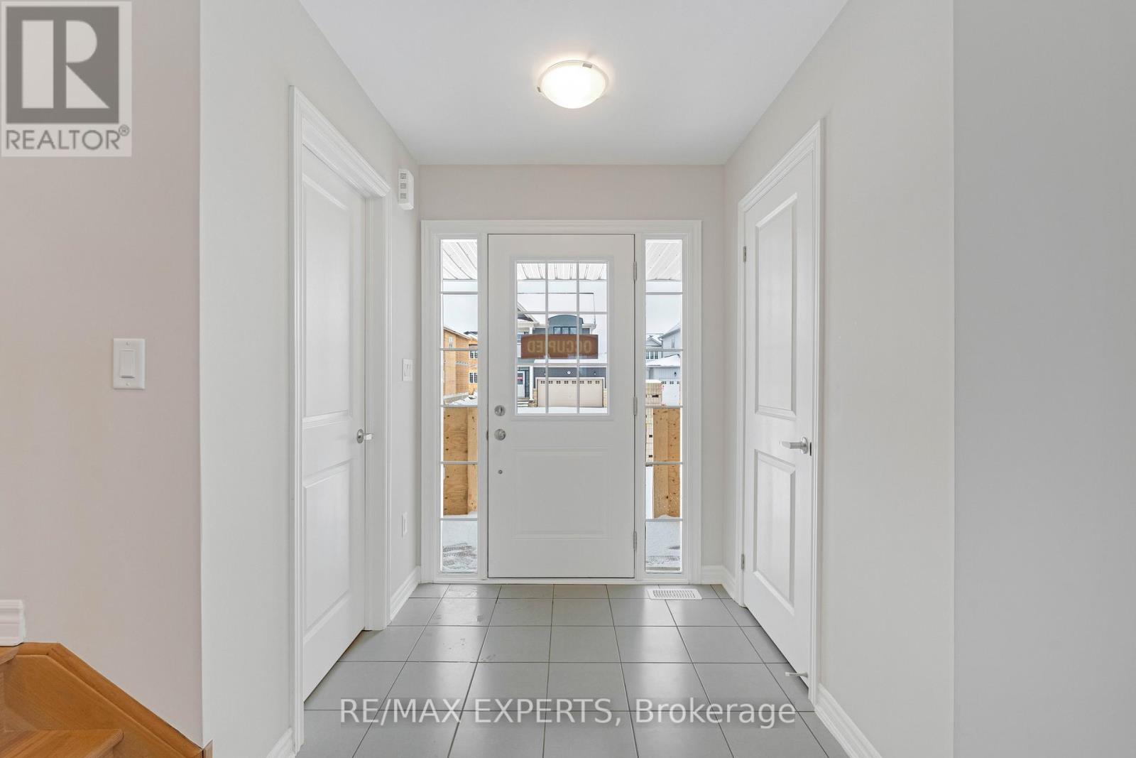 282 Springfield Crescent, Clearview, Ontario  L0M 1S0 - Photo 4 - S12327970