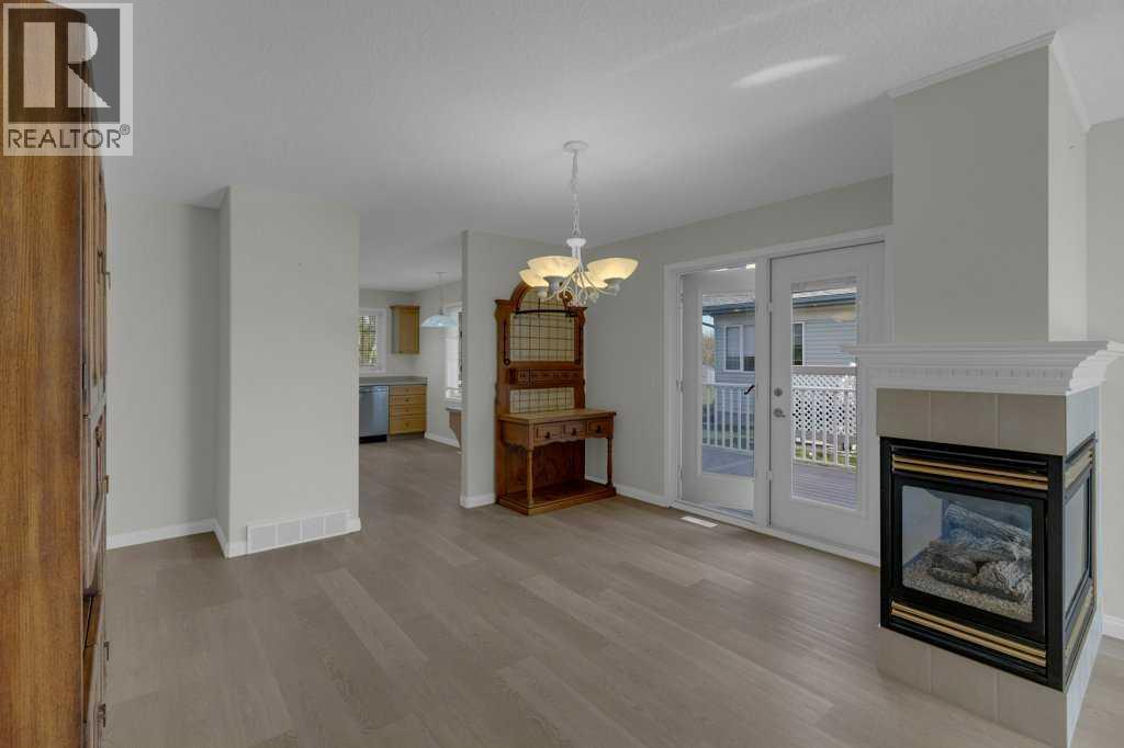 129 Covenant Bay, Rural Rocky View County, Alberta  T1X 1G2 - Photo 6 - A2261931