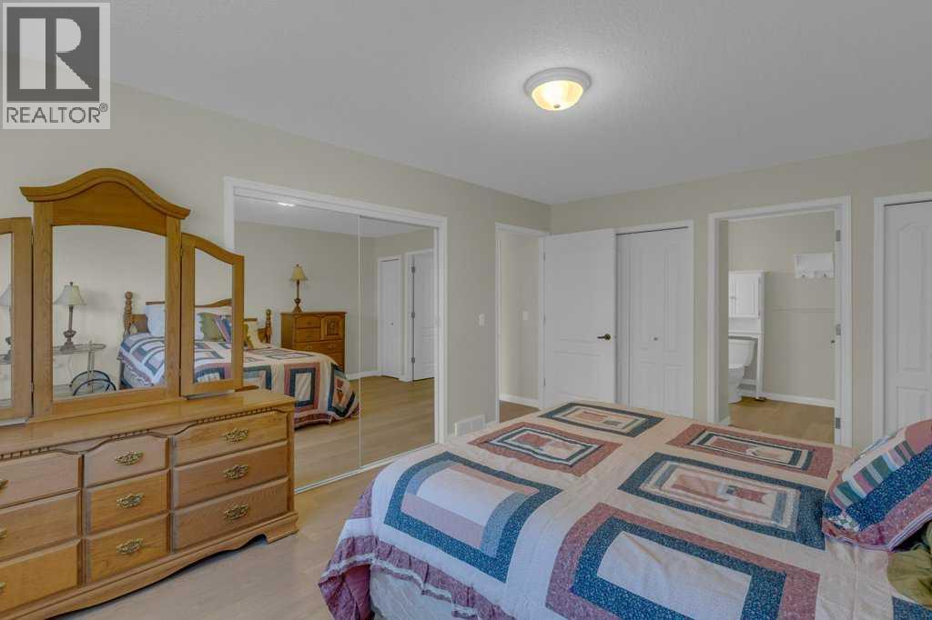 129 Covenant Bay, Rural Rocky View County, Alberta  T1X 1G2 - Photo 12 - A2261931