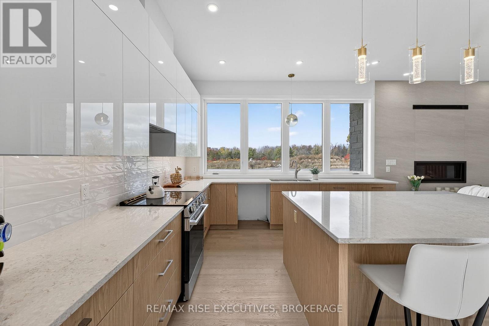 158 Summerside Drive, Frontenac (Frontenac South), Ontario  K0H 1X0 - Photo 10 - X12486618