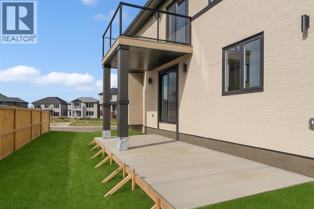 4 North Bridges Glen, Langdon, Alberta  T0J 1X3 - Photo 39 - A2263743