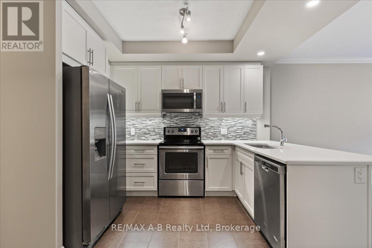 206 - 255 John Street N, Stratford, Ontario  N5A 0G7 - Photo 10 - X12486635