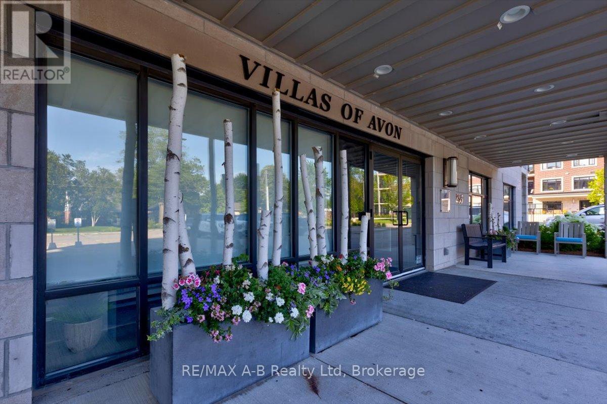 206 - 255 John Street N, Stratford, Ontario  N5A 0G7 - Photo 2 - X12486635