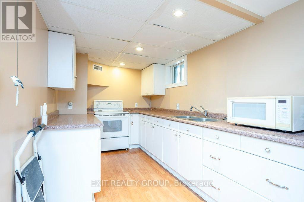 12 Nelson Street, Quinte West, Ontario  K0K 1E0 - Photo 28 - X12486632