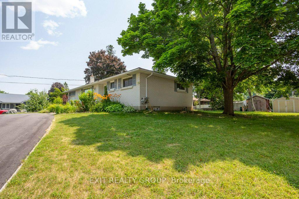 12 Nelson Street, Quinte West, Ontario  K0K 1E0 - Photo 39 - X12486632