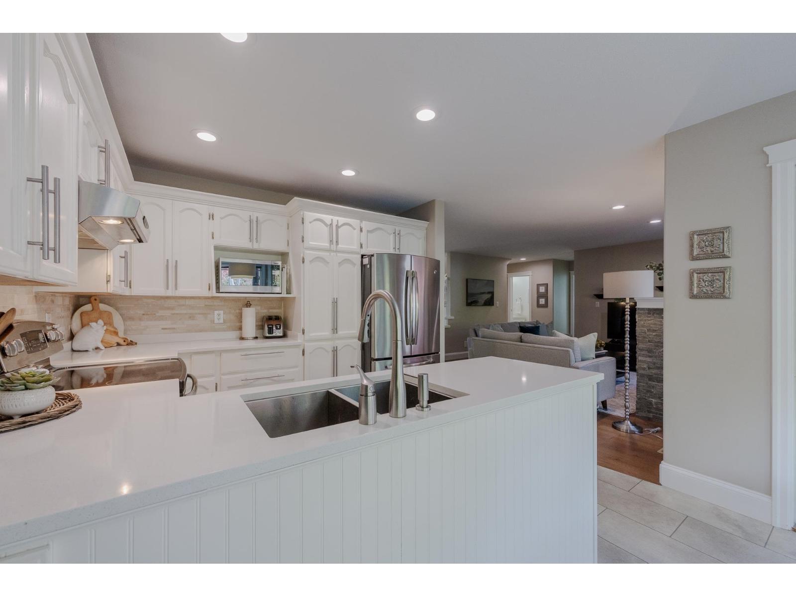 18559 62 Avenue, Surrey, British Columbia  V3S 7R1 - Photo 10 - R3062638