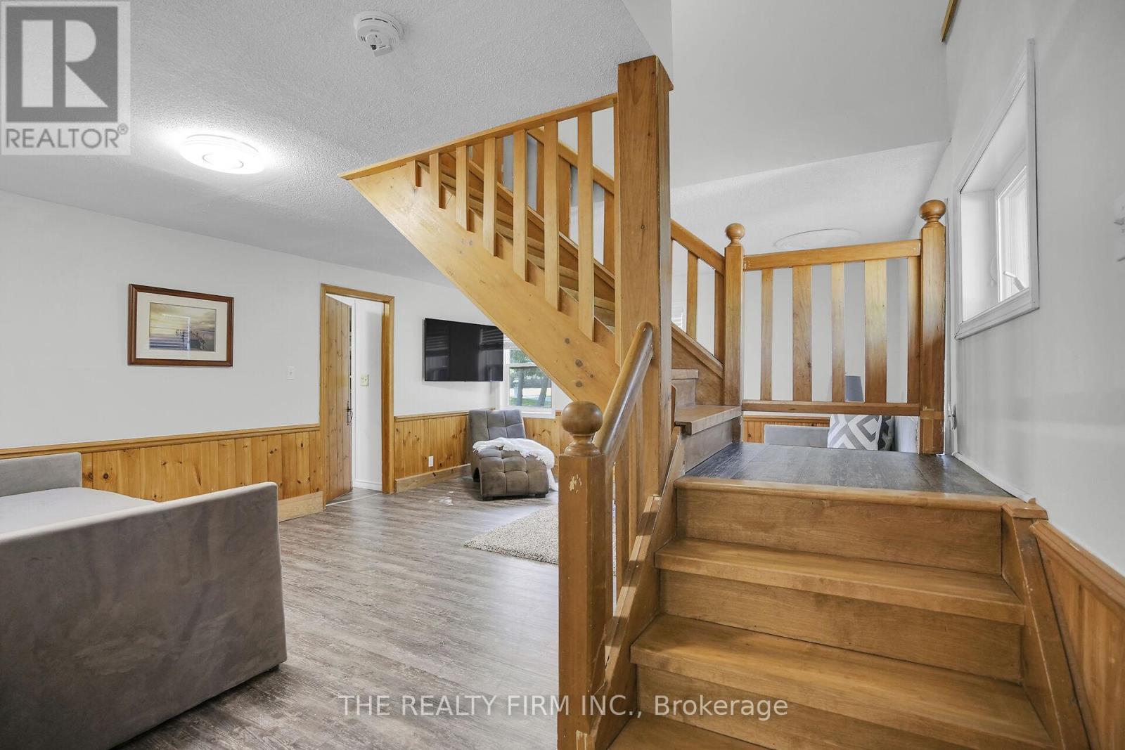 3692 Beverly Glen, Plympton-Wyoming, Ontario  N0N 1E0 - Photo 18 - X12486612