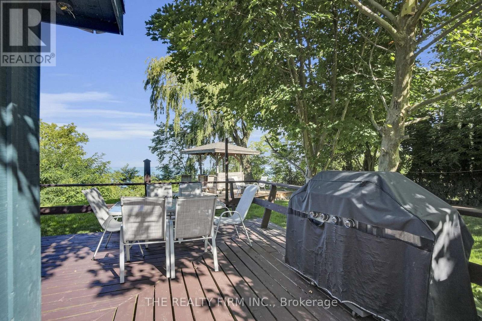 3692 Beverly Glen, Plympton-Wyoming, Ontario  N0N 1E0 - Photo 31 - X12486612
