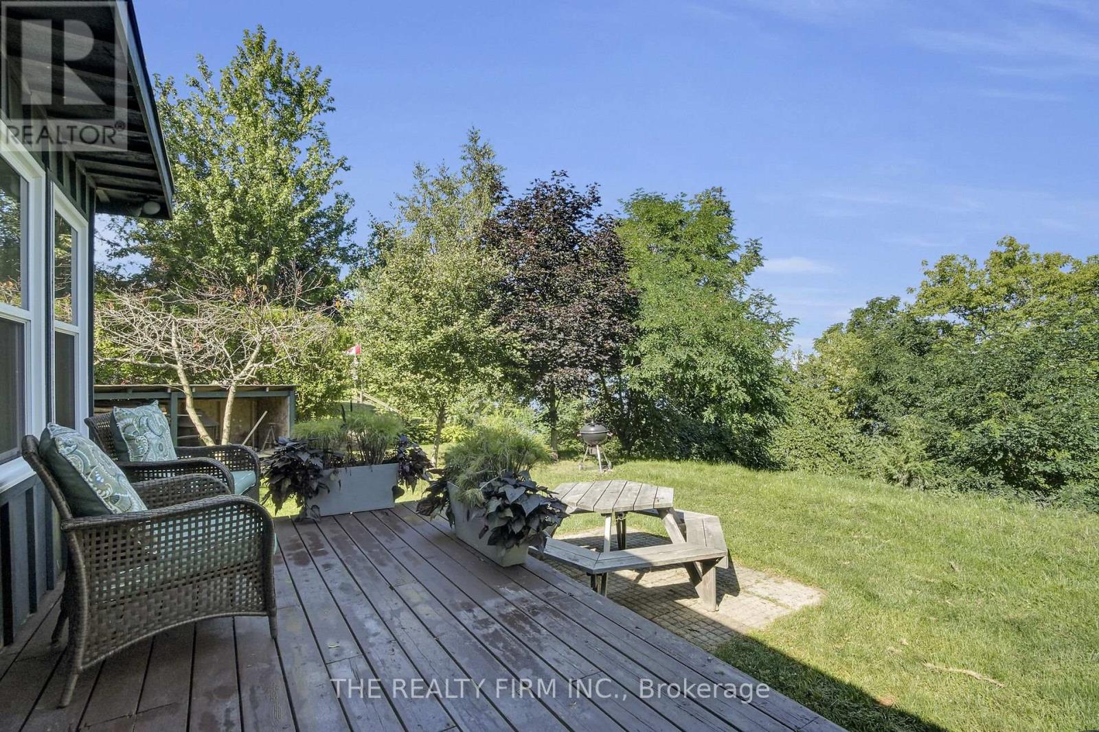 3692 Beverly Glen, Plympton-Wyoming, Ontario  N0N 1E0 - Photo 33 - X12486612