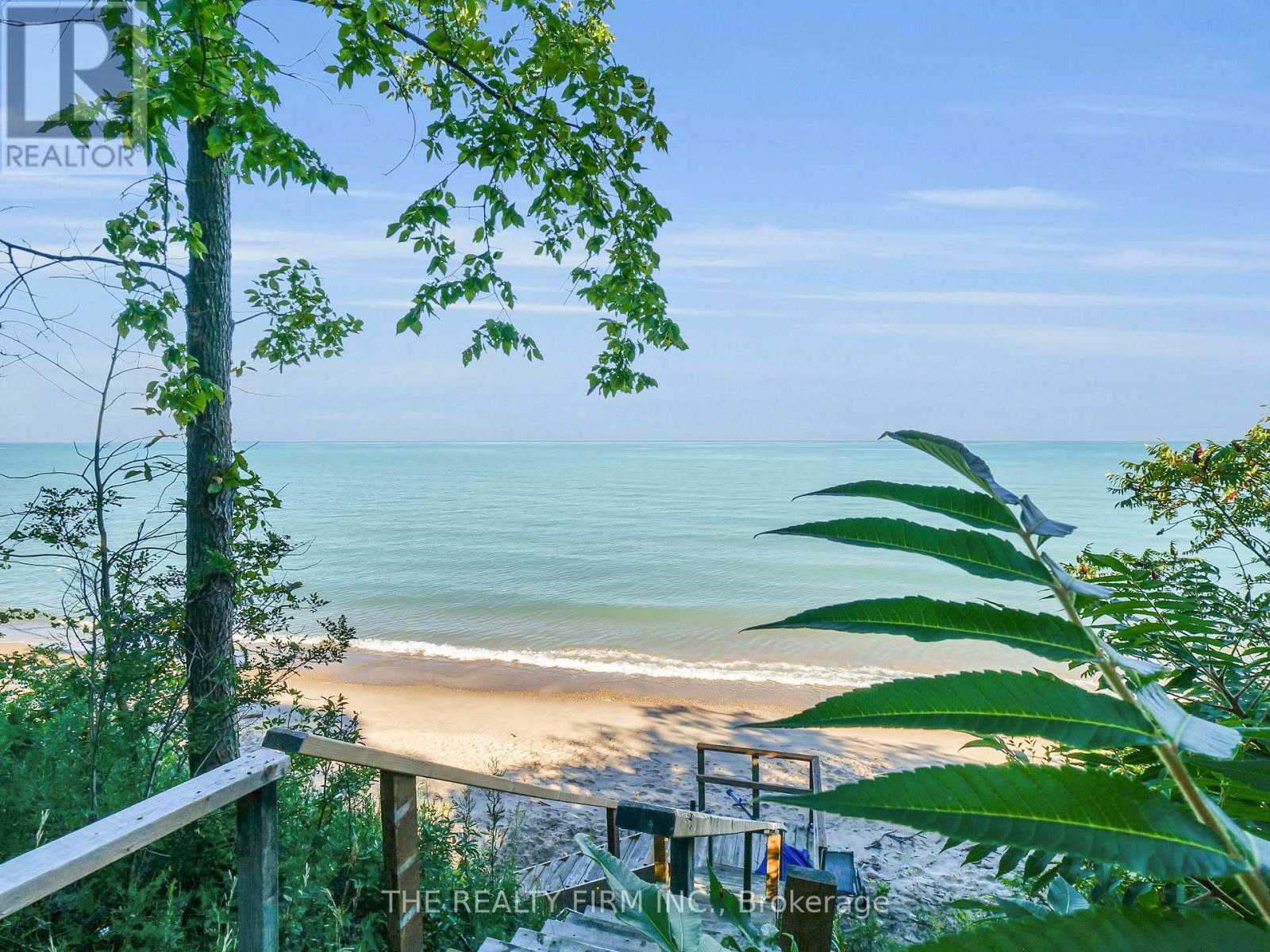 3692 Beverly Glen, Plympton-Wyoming, Ontario  N0N 1E0 - Photo 39 - X12486612