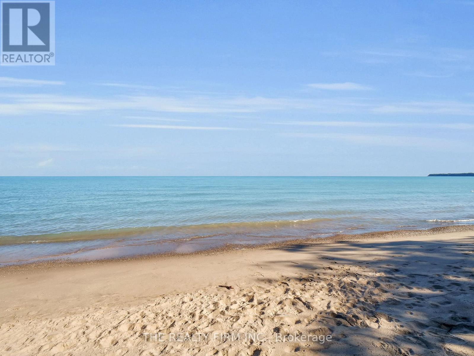 3692 Beverly Glen, Plympton-Wyoming, Ontario  N0N 1E0 - Photo 42 - X12486612