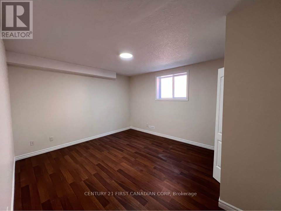 1813 Dalmagarry Drive, London North, Ontario  N6G 0A6 - Photo 18 - X12486614