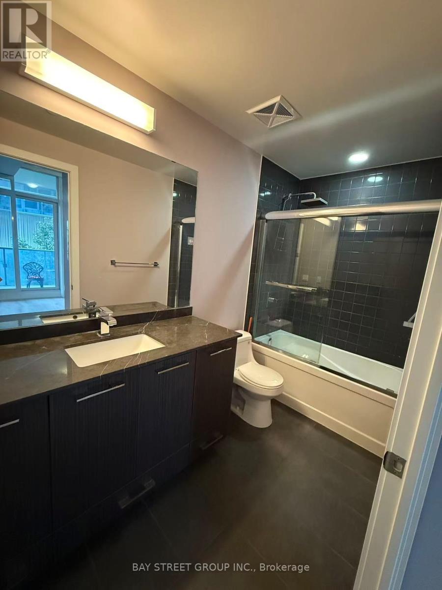 241 - 9471 Yonge Street, Richmond Hill, Ontario  L4C 1V4 - Photo 8 - N12486502