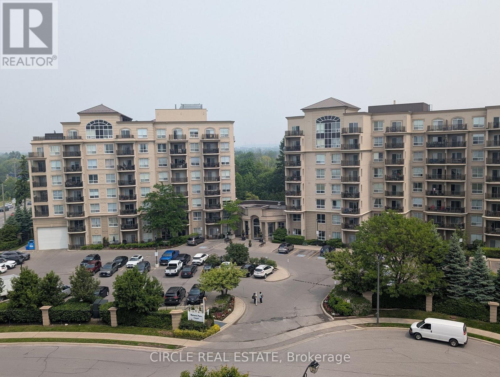 505 - 8 Maison Parc Court, Vaughan, Ontario  L4J 9K5 - Photo 2 - N12486524