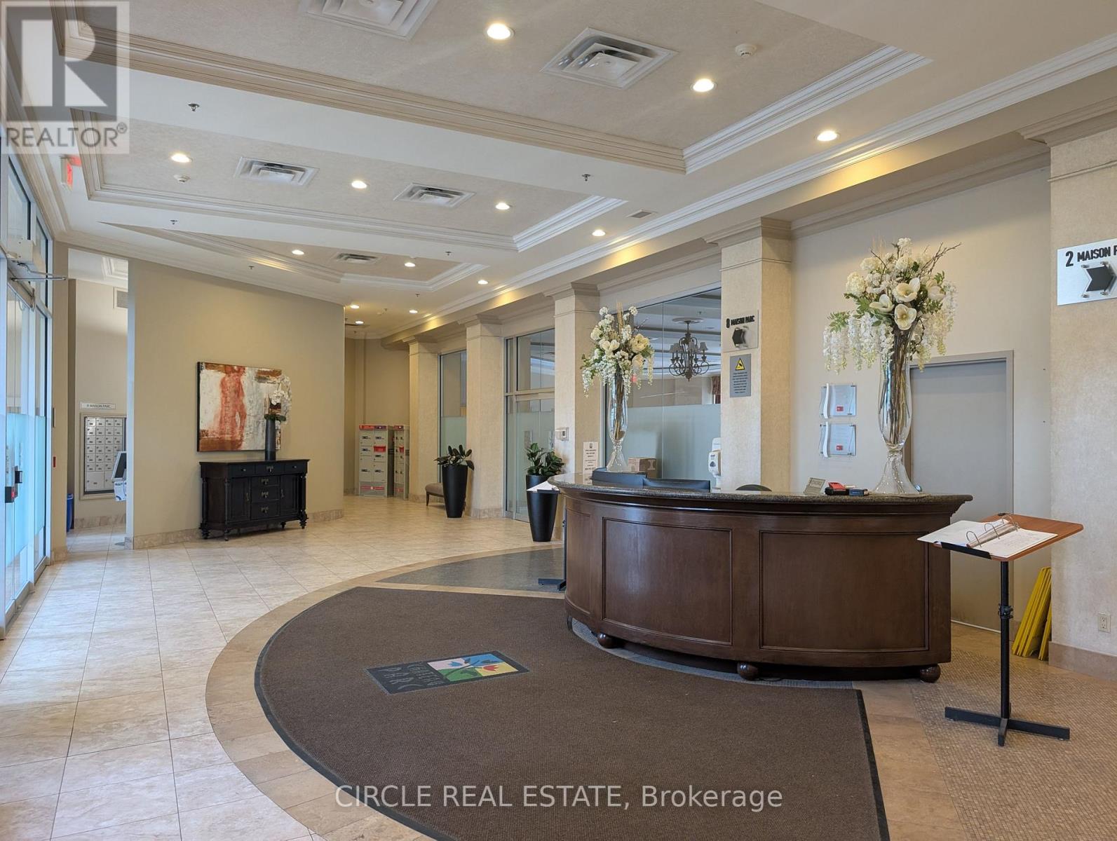 505 - 8 Maison Parc Court, Vaughan, Ontario  L4J 9K5 - Photo 6 - N12486524