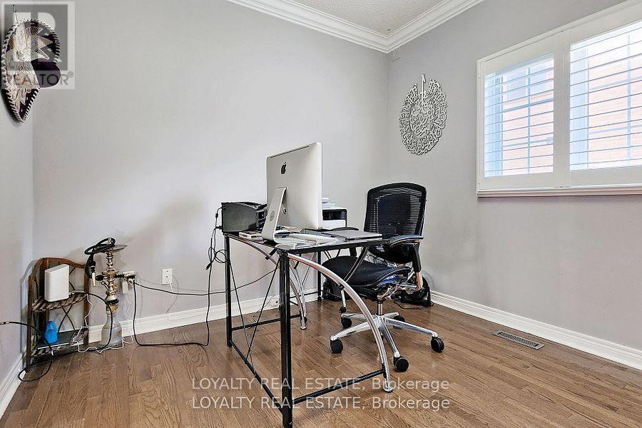 97 Song Bird Drive, Markham, Ontario  L3S 3T8 - Photo 12 - N12486539