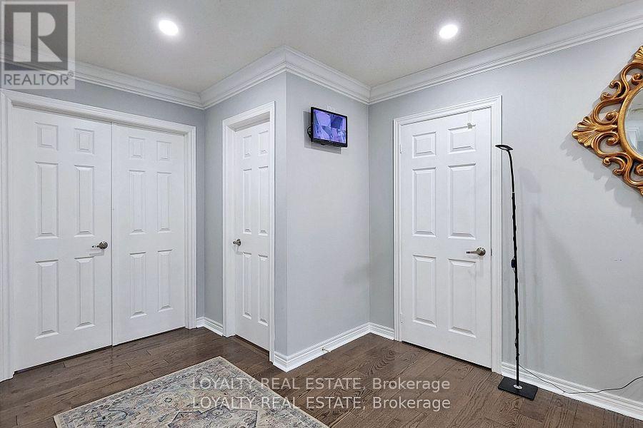 97 Song Bird Drive, Markham, Ontario  L3S 3T8 - Photo 22 - N12486539