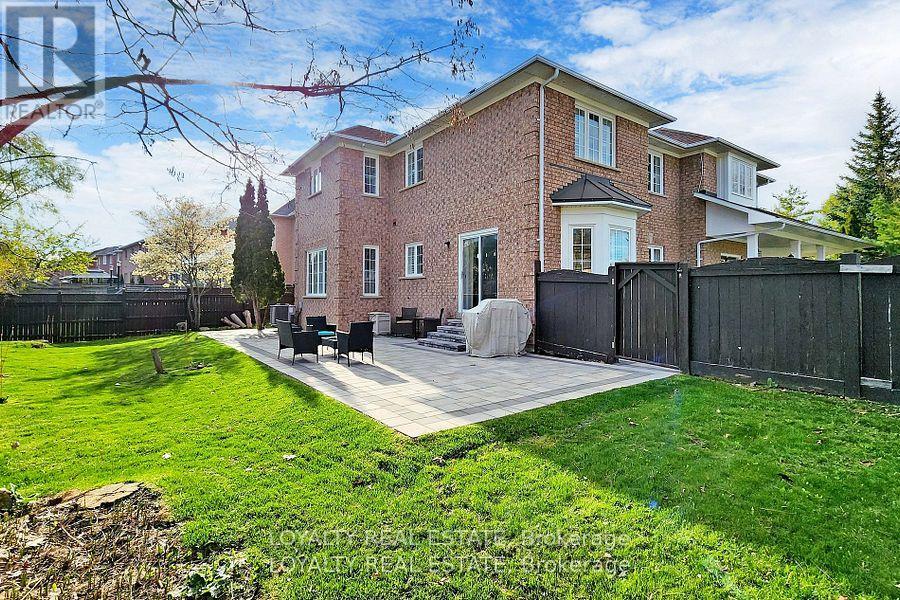 97 Song Bird Drive, Markham, Ontario  L3S 3T8 - Photo 37 - N12486539