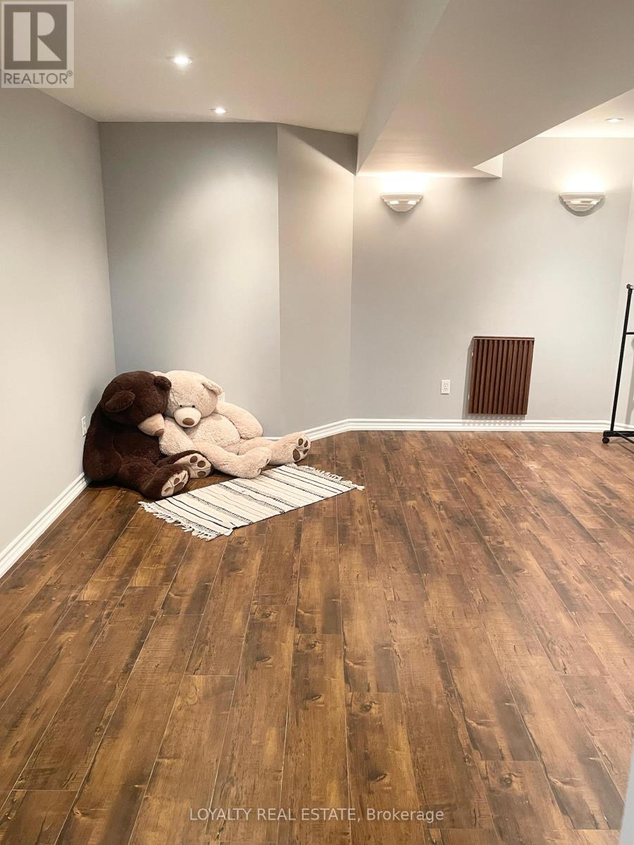 97 Song Bird Drive, Markham, Ontario  L3S 3T8 - Photo 43 - N12486539