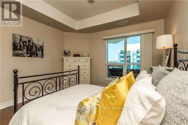 1403 - 37 Ellen Street, Barrie (City Centre), Ontario  L4N 6E9 - Photo 19 - S12486537