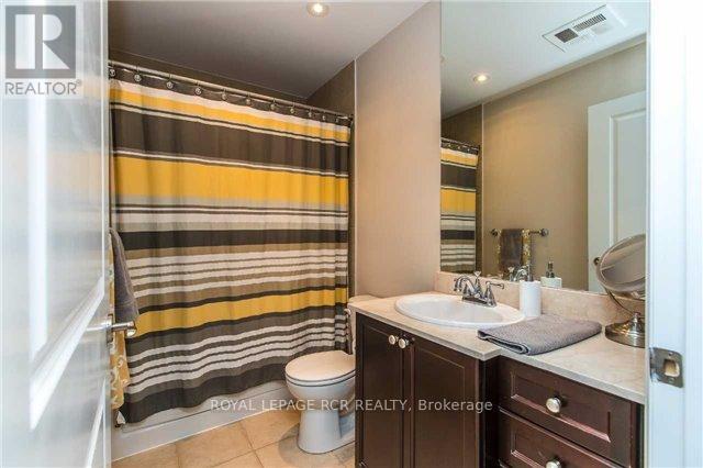 1403 - 37 Ellen Street, Barrie (City Centre), Ontario  L4N 6E9 - Photo 20 - S12486537