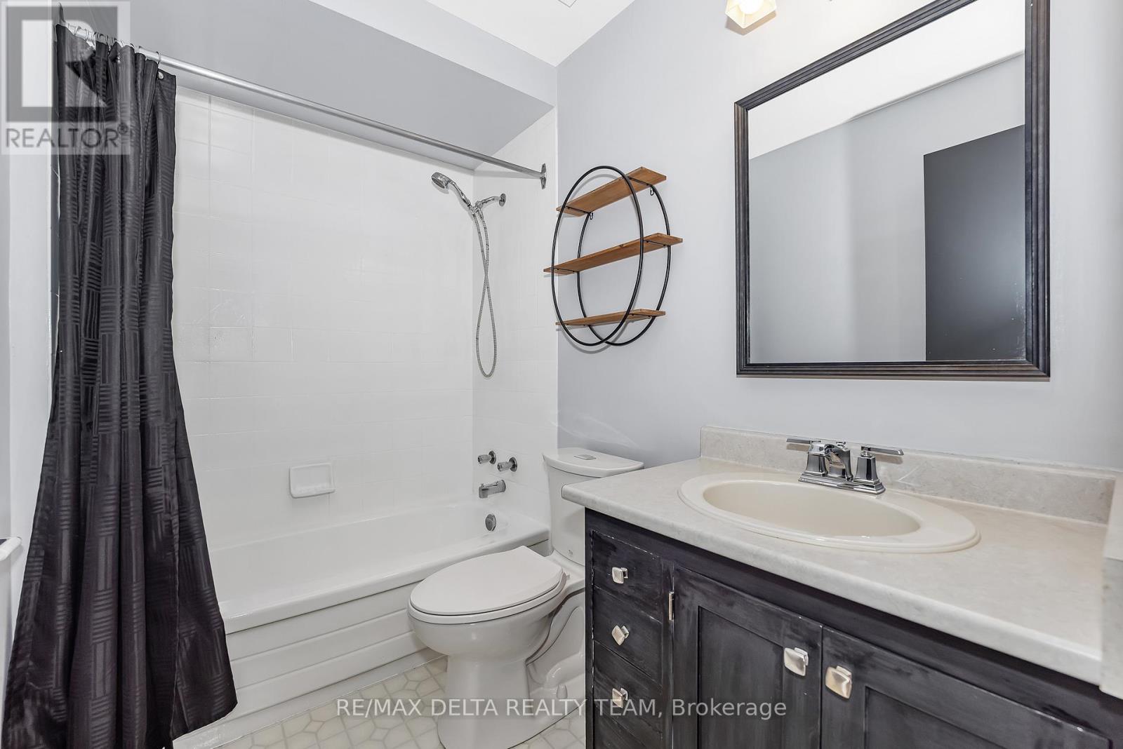 1423 Caravel Crescent, Ottawa, Ontario  K1E 3P5 - Photo 15 - X12486558