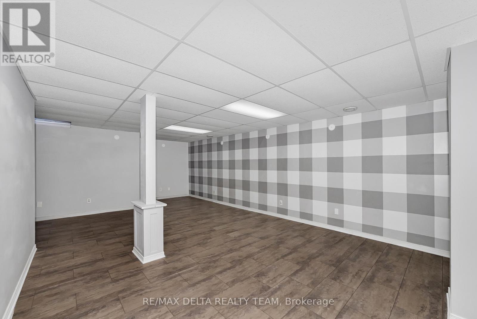 1423 Caravel Crescent, Ottawa, Ontario  K1E 3P5 - Photo 26 - X12486558