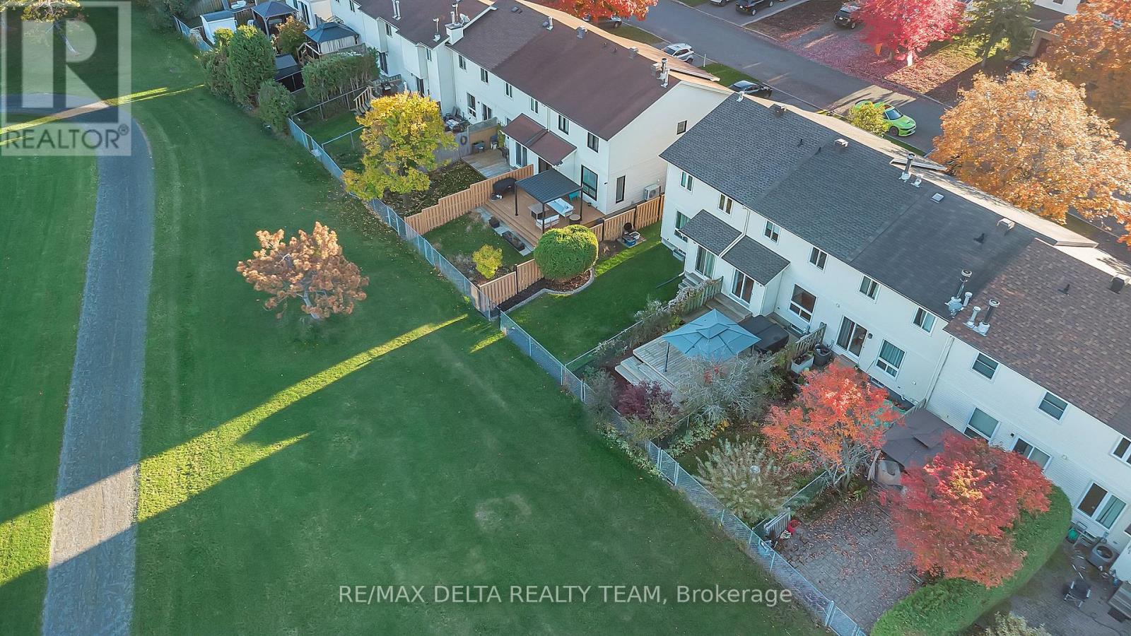 1423 Caravel Crescent, Ottawa, Ontario  K1E 3P5 - Photo 37 - X12486558