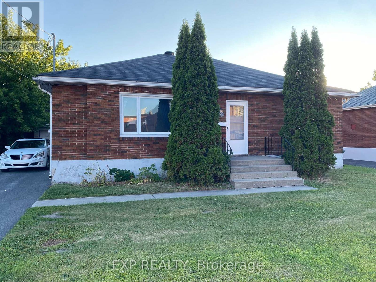 501 MCCONNELL AVENUE, Cornwall, Ontario