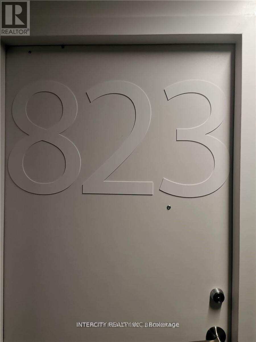 823 - 51 Trolley Crescent, Toronto, Ontario  M5A 0E9 - Photo 7 - C12397089