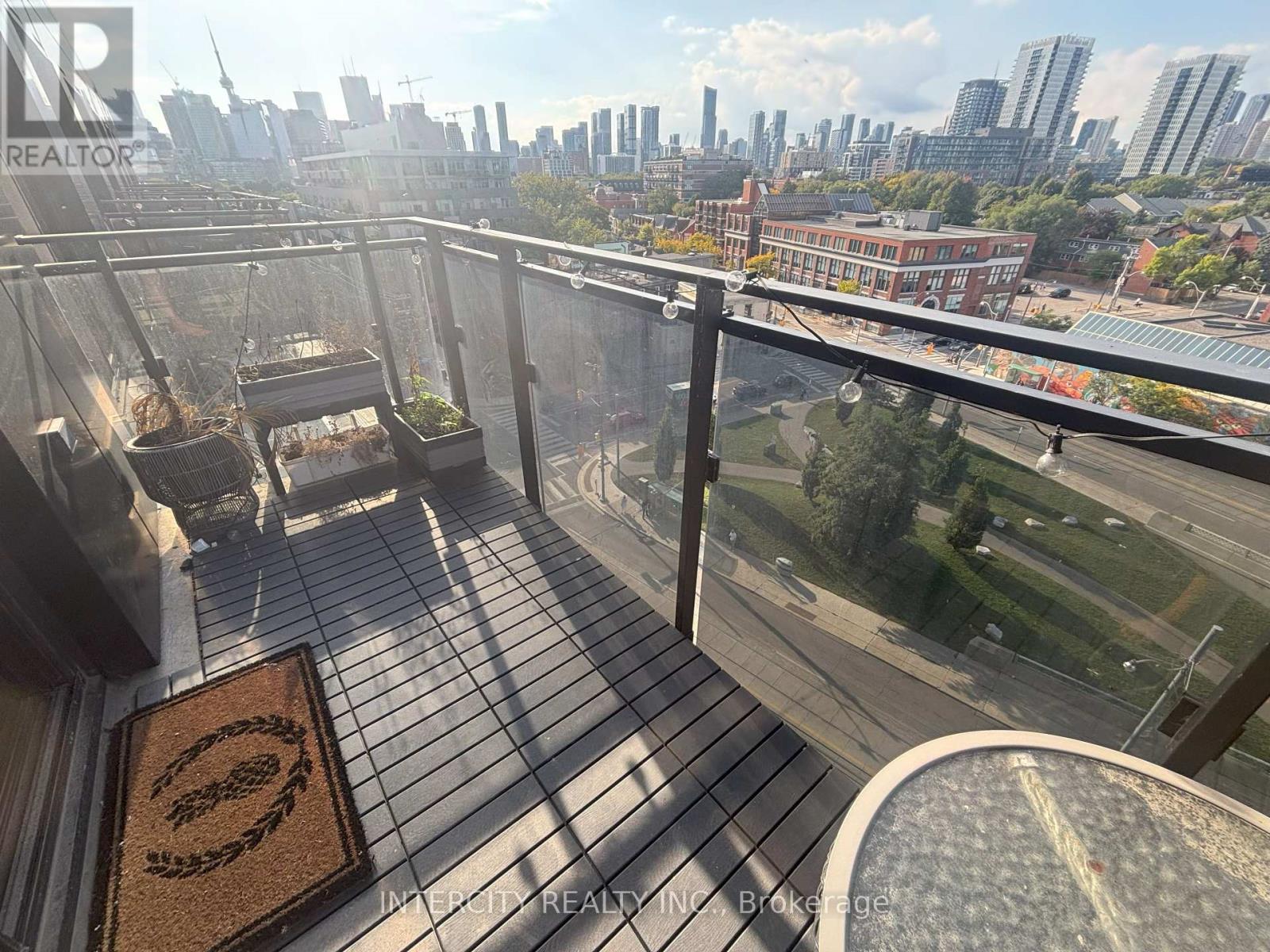 823 - 51 Trolley Crescent, Toronto, Ontario  M5A 0E9 - Photo 20 - C12397089