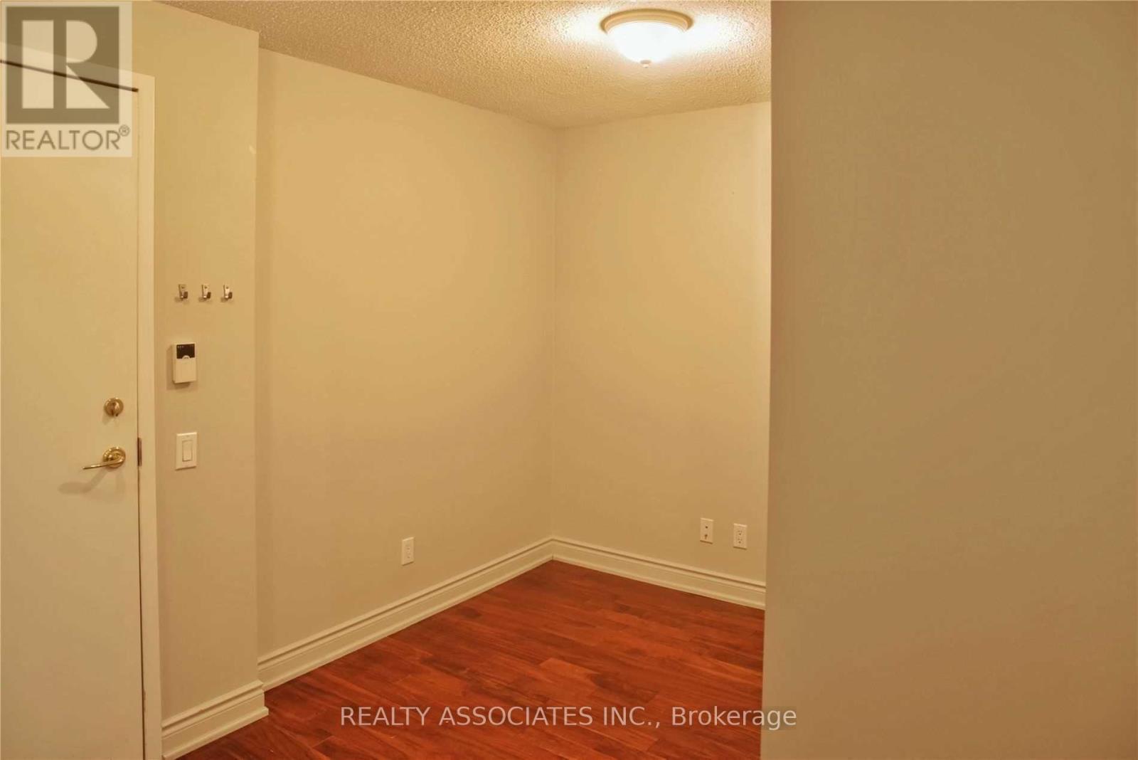 1913 - 10 Northtown Way, Toronto, Ontario  M2N 7L4 - Photo 9 - C12485349