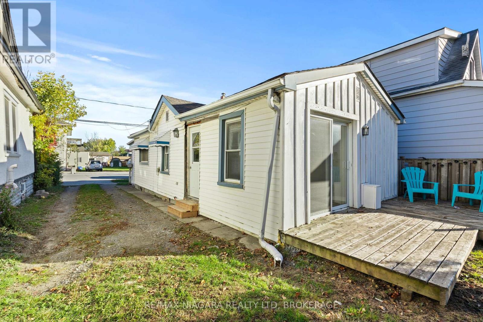 140 Clara Street, Thorold (Allanburg/thorold South), Ontario  L2V 1K3 - Photo 3 - X12486590