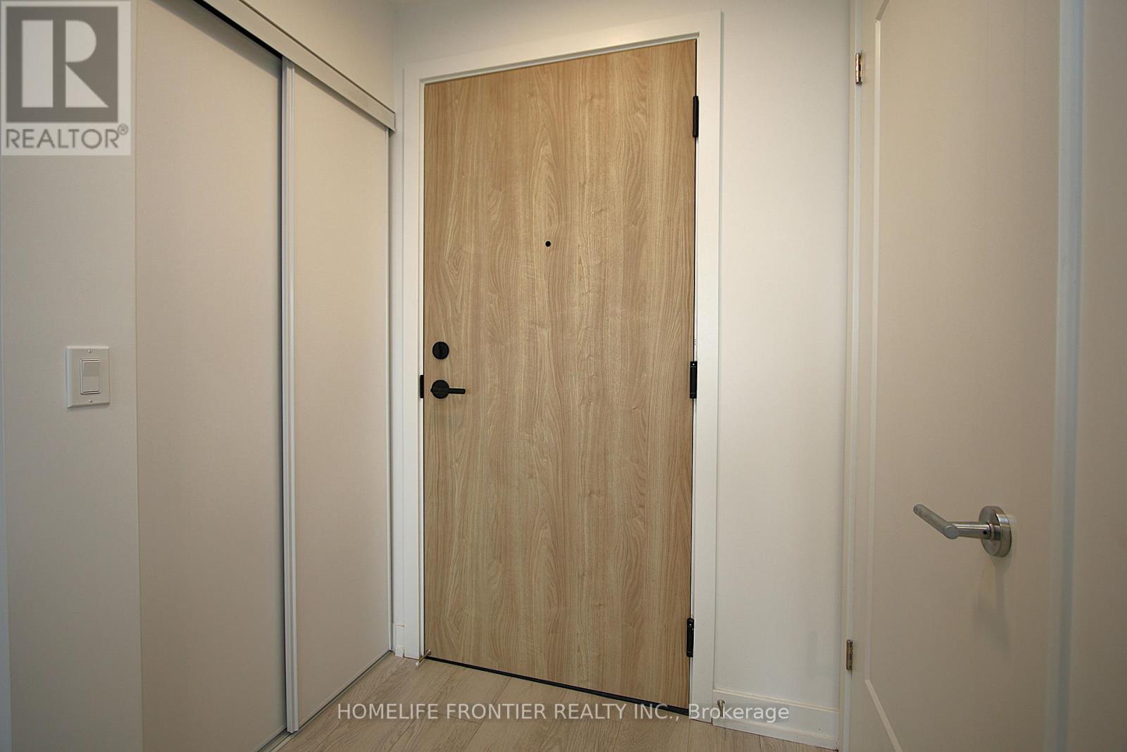 417 - 801 The Queens Way, Toronto, Ontario  M6N 1K8 - Photo 6 - W12486504