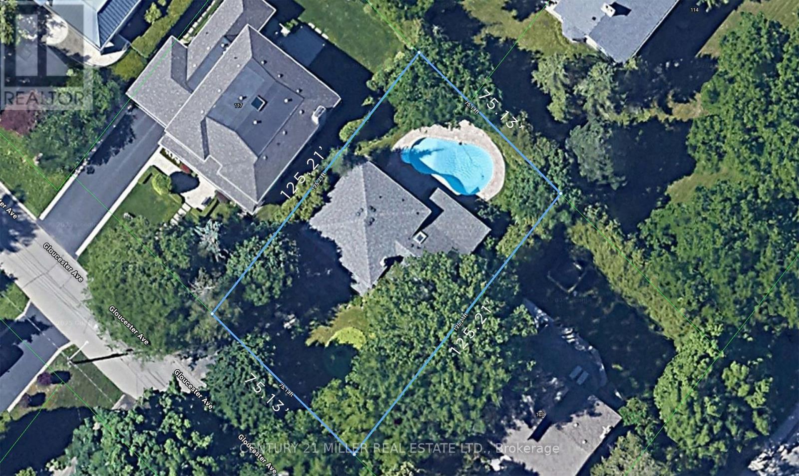 111 Gloucester Avenue, Oakville, Ontario  L6J 3W3 - Photo 3 - W12486526